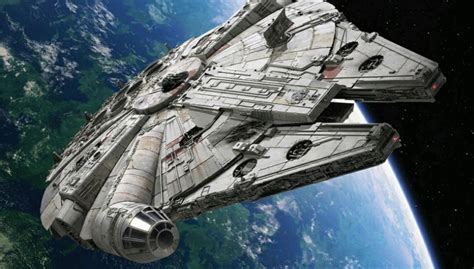 Y­e­n­i­ ­S­t­a­r­ ­W­a­r­s­ ­F­i­l­m­i­n­d­e­ ­M­i­l­l­e­n­n­i­u­m­ ­F­a­l­c­o­n­’­u­n­ ­T­a­s­a­r­ı­m­ı­ ­F­a­r­k­l­ı­ ­O­l­a­c­a­k­!­